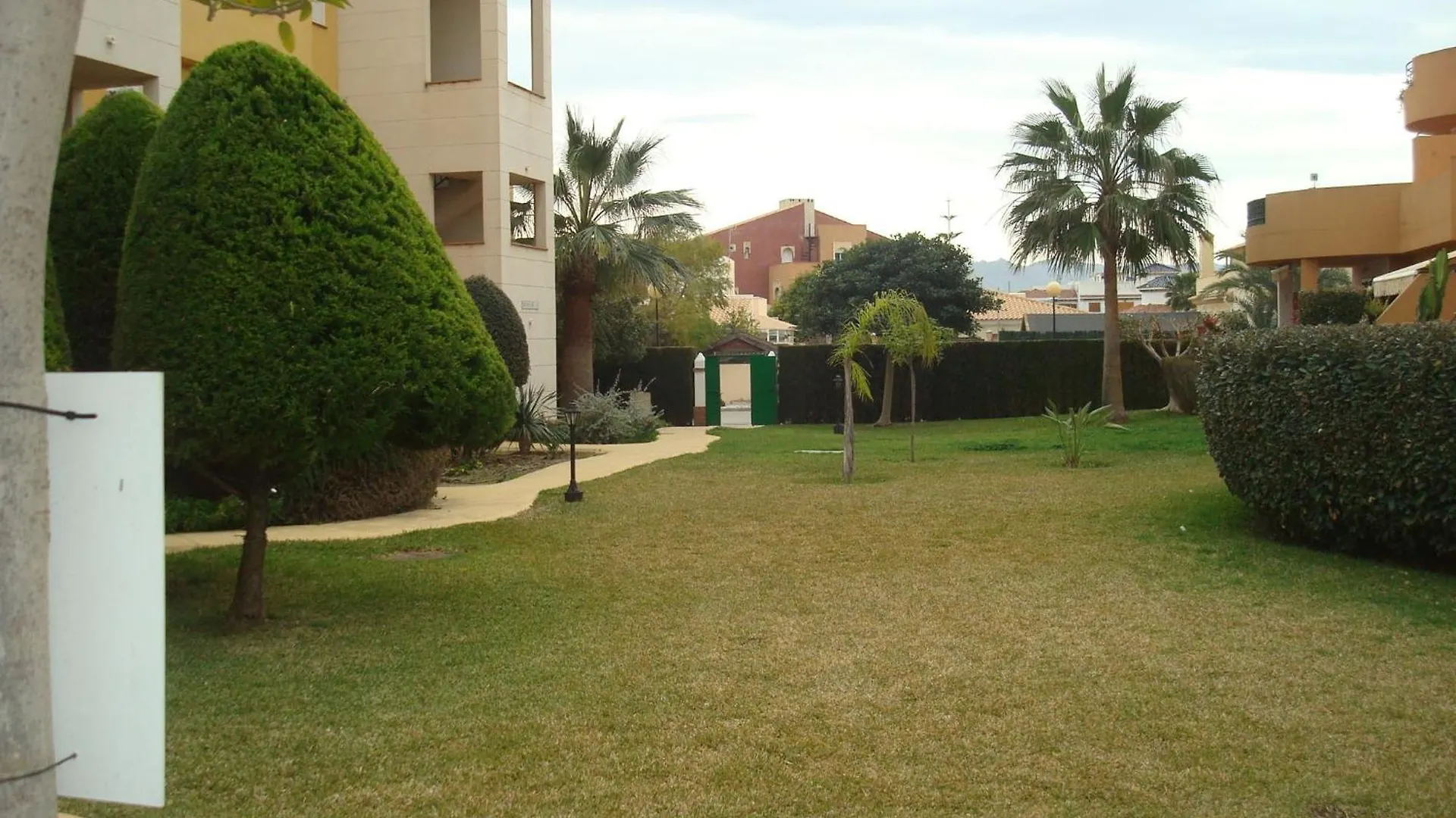 Ground Floor Naturist Studio With Terrace Playas de Vera Apartmán