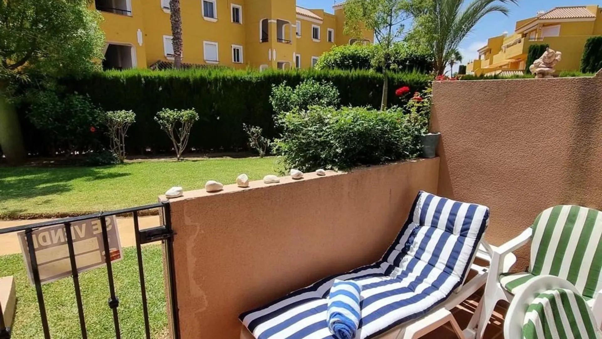 アパート Ground Floor Naturist Studio With Terrace Playas de Vera スペイン